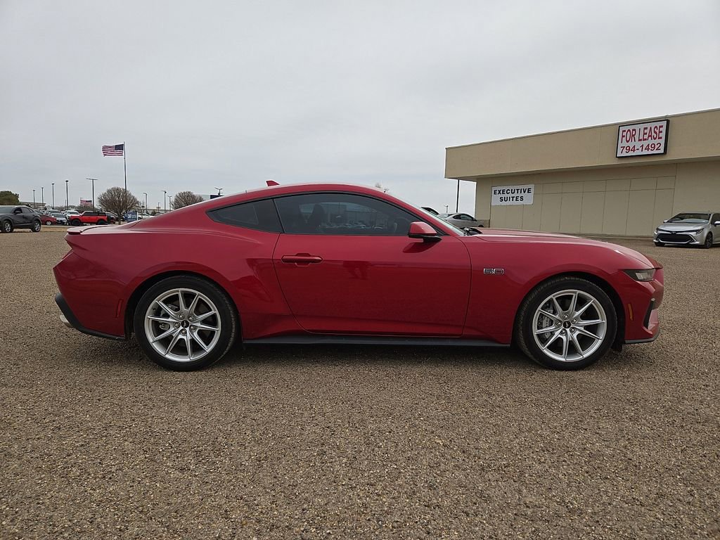 Used 2024 Ford Mustang GT Premium image 6