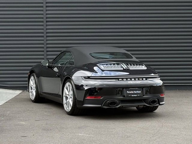 New 2026 Porsche 911 Carrera image 3