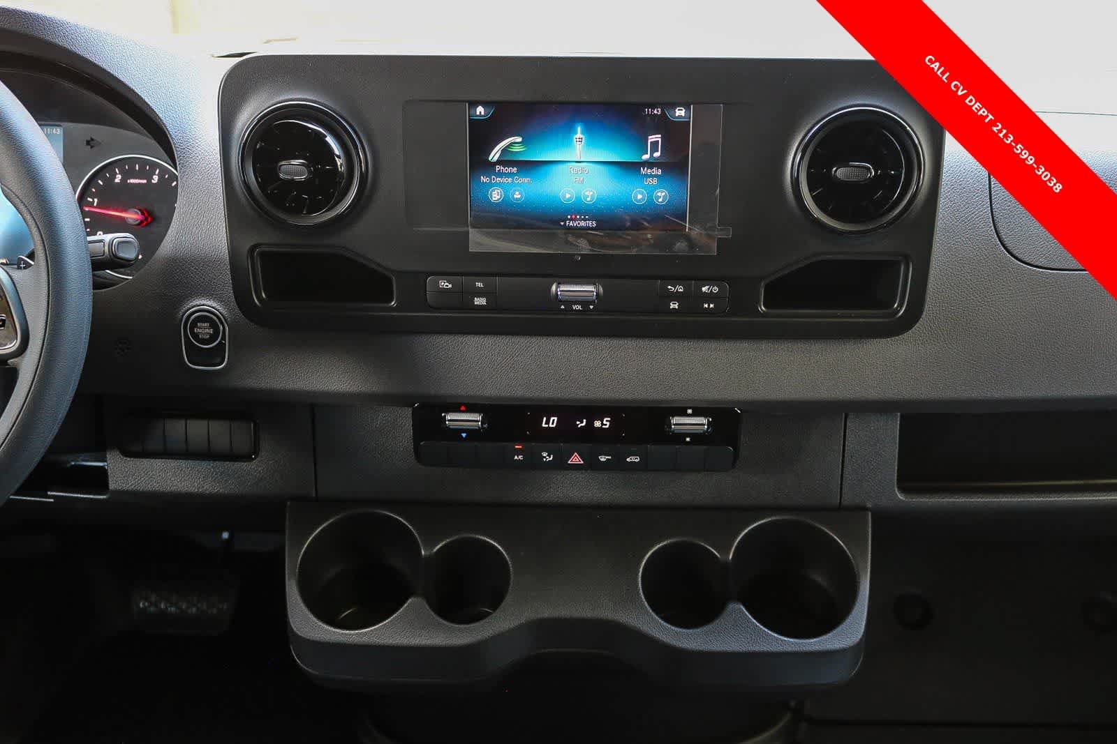 Used 2024 Mercedes-Benz Sprinter 2500 image 14