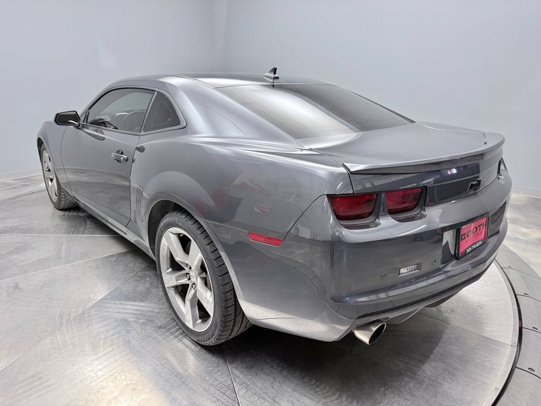Used 2010 Chevrolet Camaro SS RWD image 7