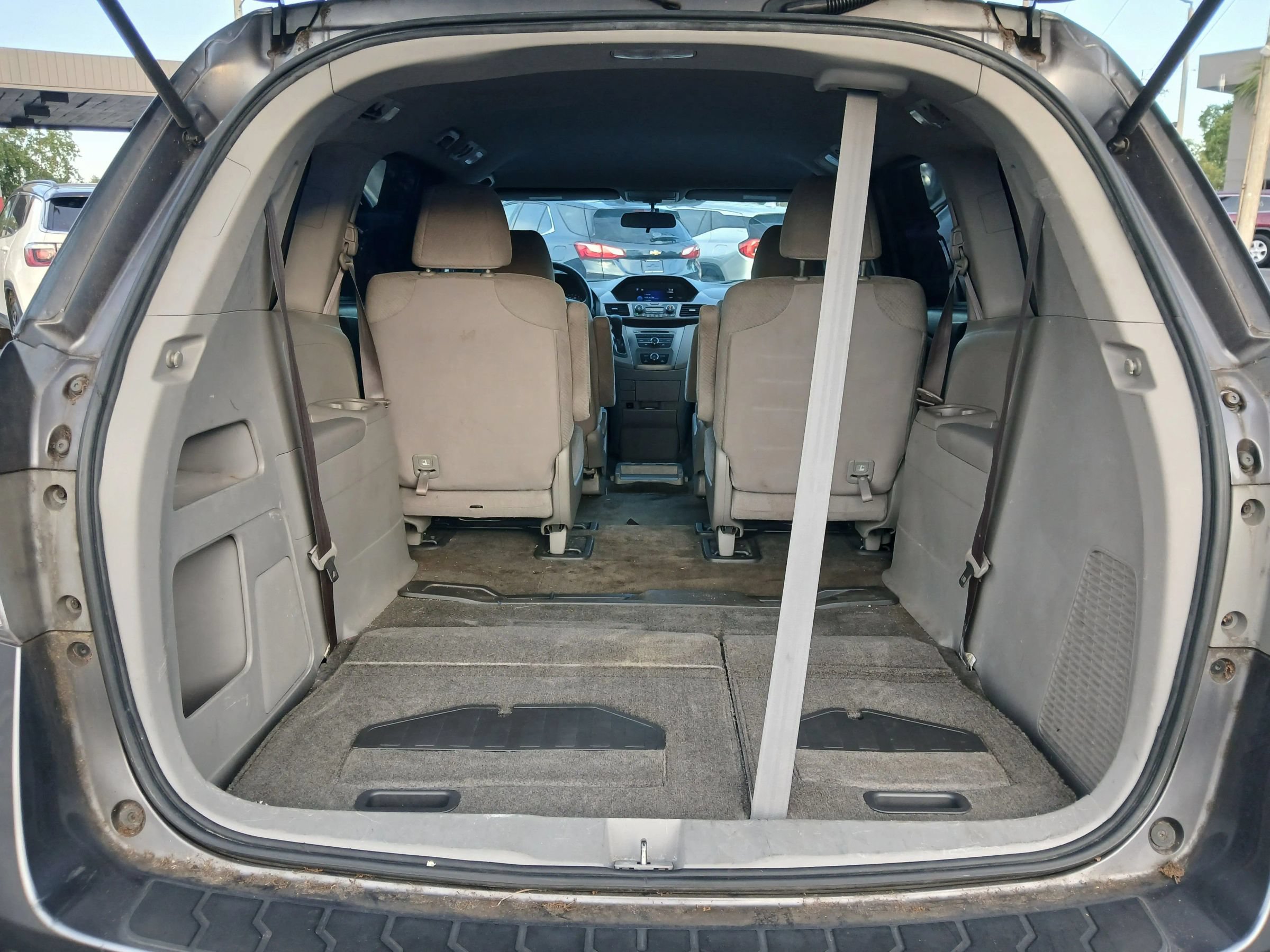 Used 2015 Honda Odyssey LX image 22