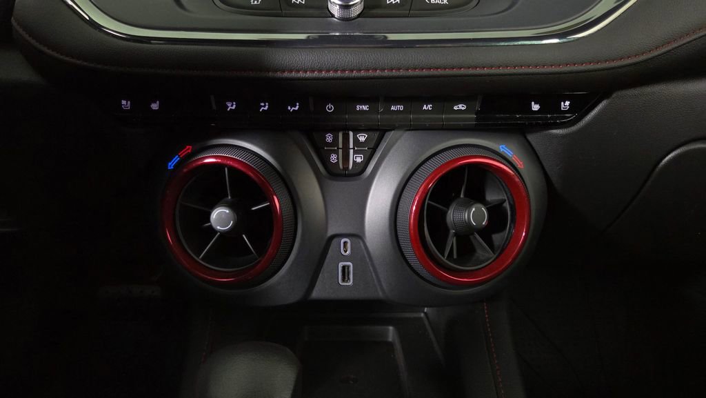 Used 2020 Chevrolet Blazer RS image 27