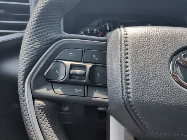 Used 2026 Toyota Tundra SR5 w/ SR5 Premium Package AWD/4WD image 18