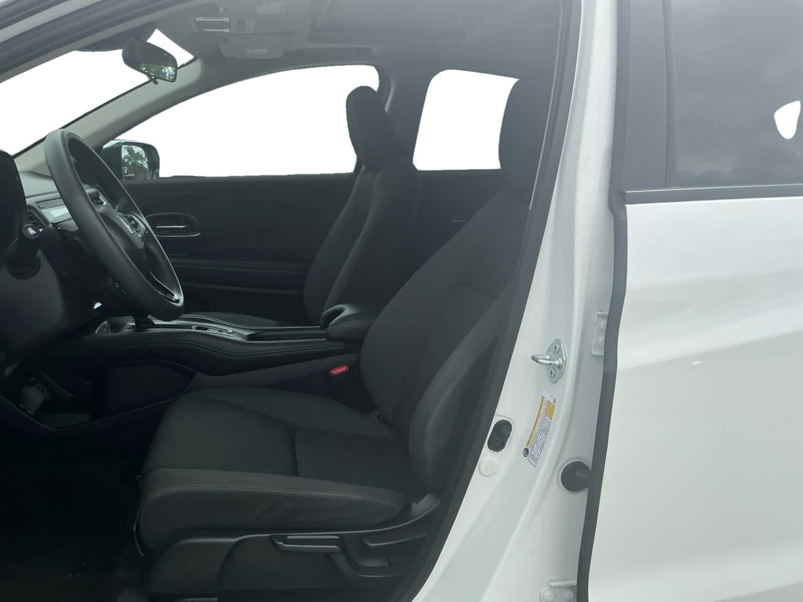 Used 2022 Honda HR-V EX image 9