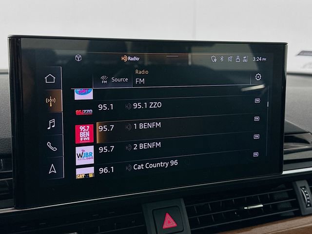 Used 2023 Audi A4 2.0T Premium w/ Convenience Package image 14