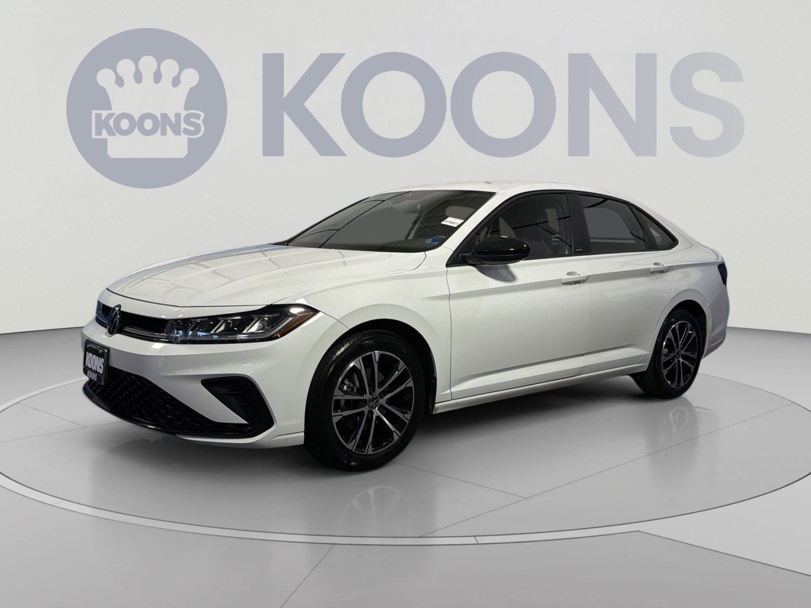Used 2025 Volkswagen Jetta Sport FWD image 1