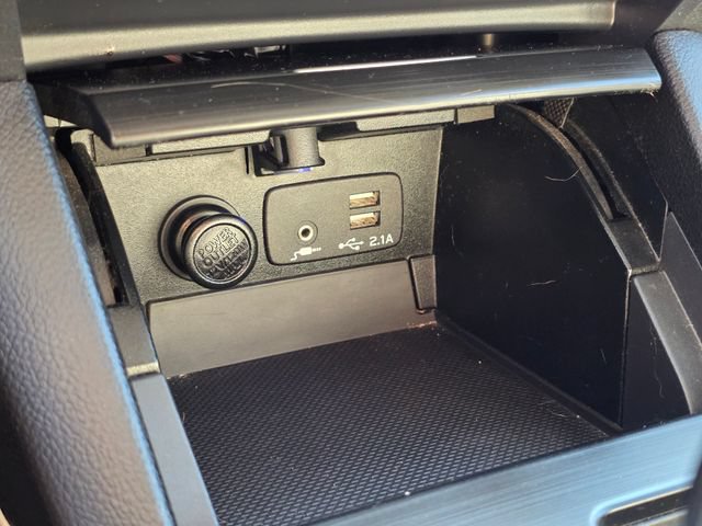 Used 2019 Subaru Outback 2.5i AWD/4WD image 32