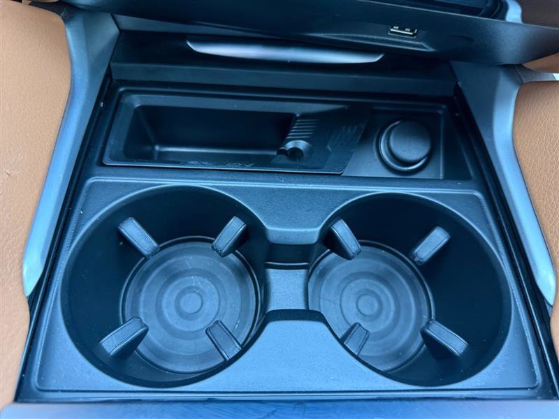 Used 2019 BMW X6 xDrive35i w/ M Sport Package image 28