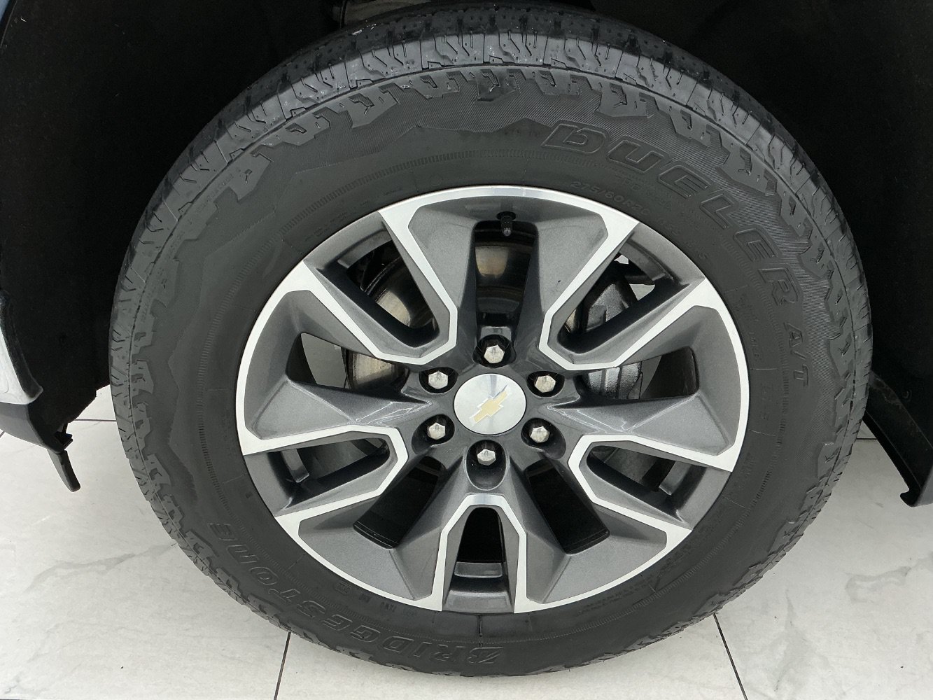 Used 2022 Chevrolet Silverado 1500 LT AWD/4WD image 45