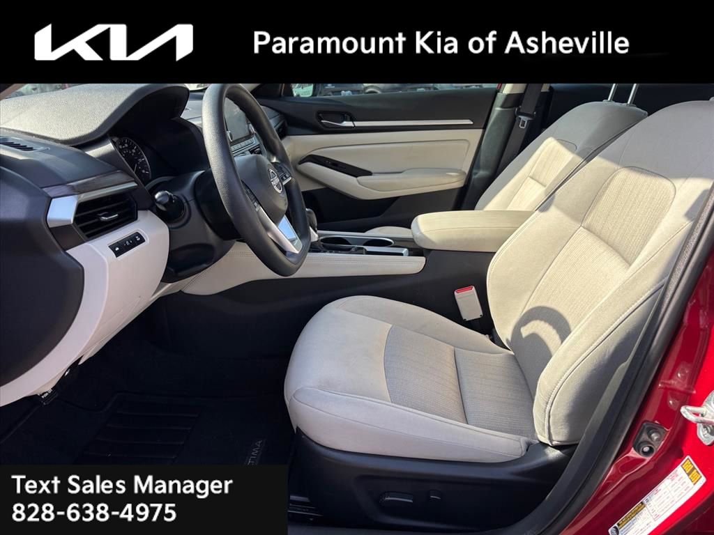 Used 2023 Nissan Altima 2.5 SV image 22