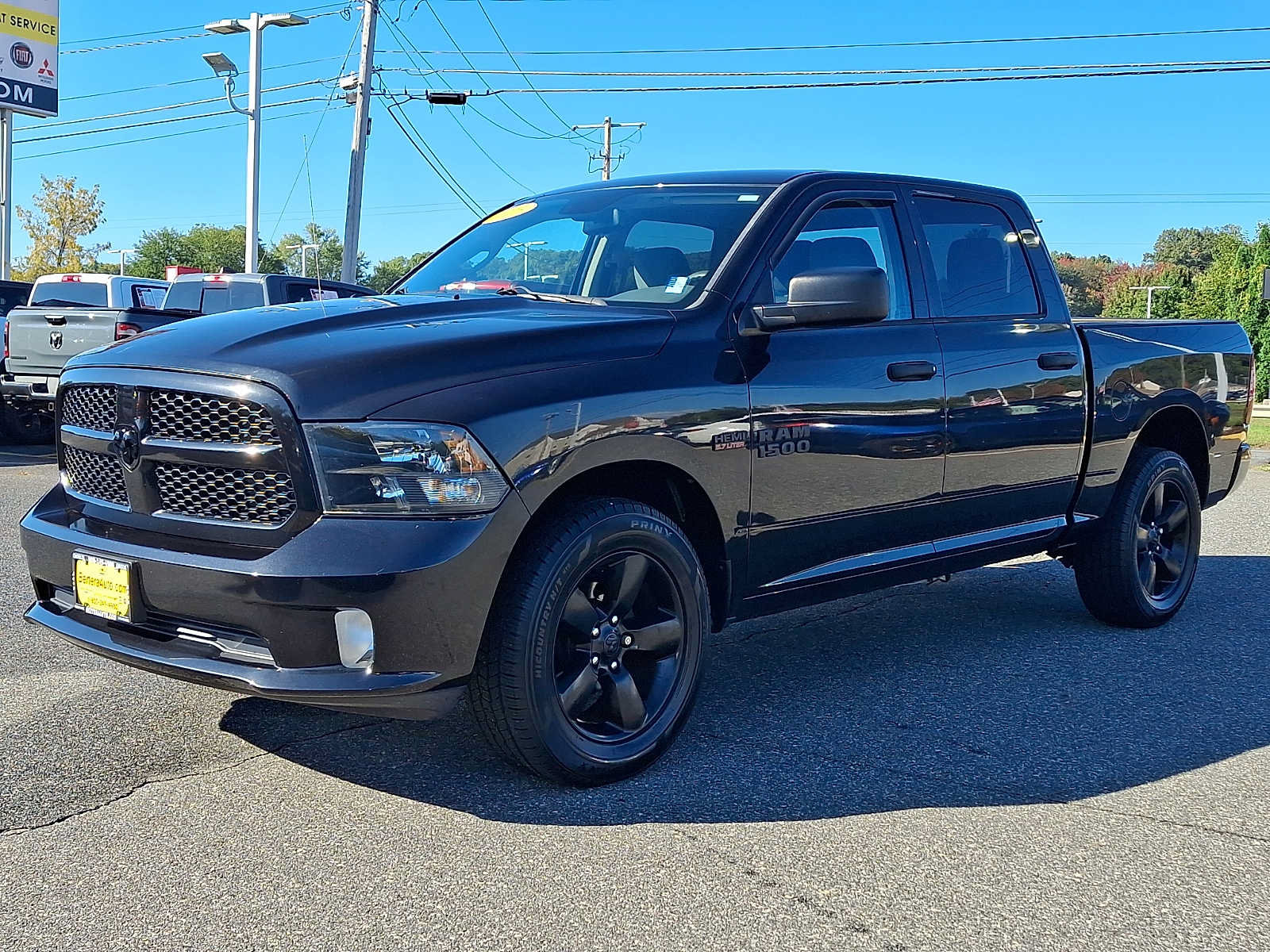 Used 2016 RAM 1500 Express w/ Black Ram 1500 Express Group AWD/4WD image 3