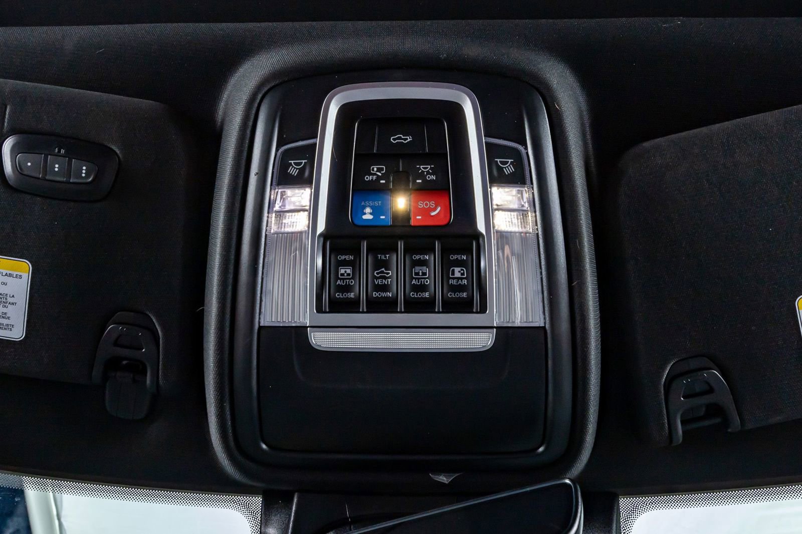 Used 2024 RAM 1500 Laramie image 29