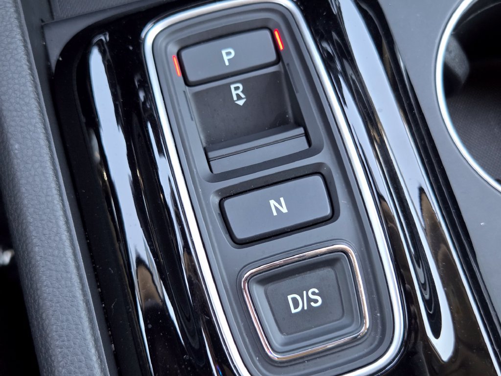 Certified 2025 Honda Pilot Touring image 40