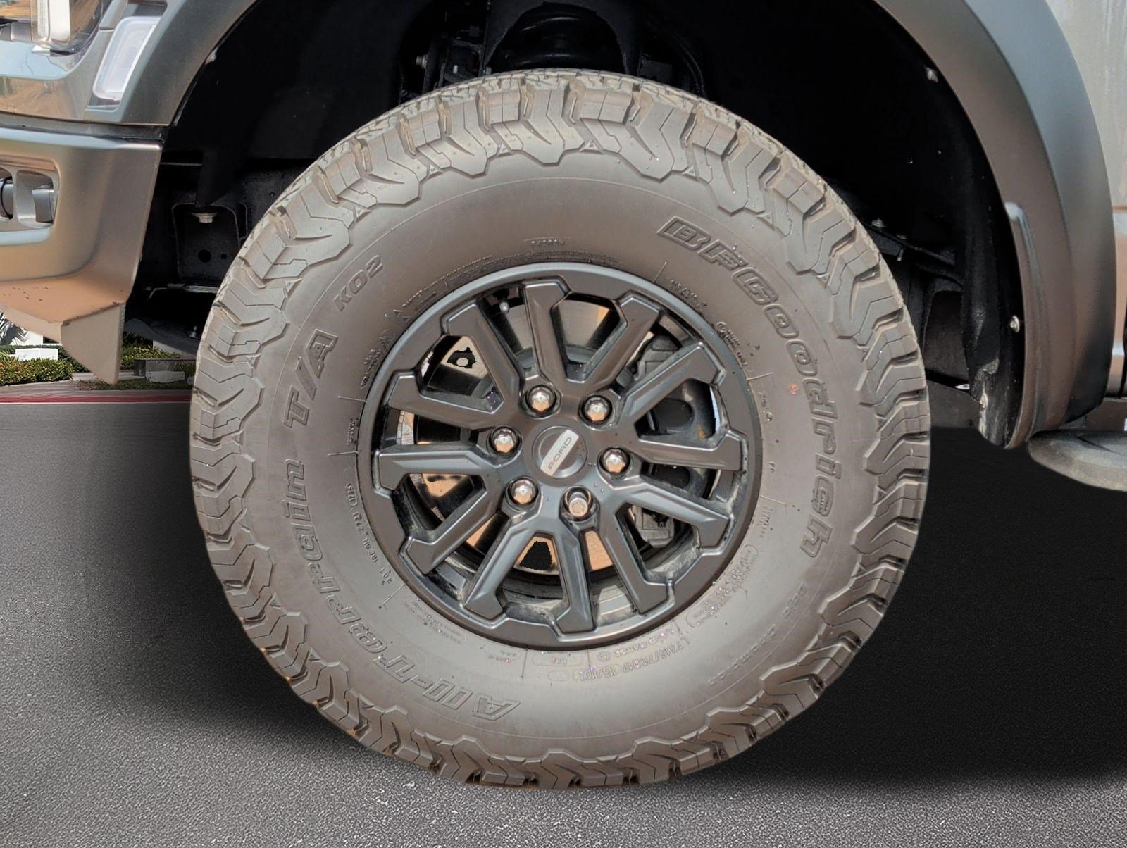 Used 2025 Ford F150 Raptor AWD/4WD image 7