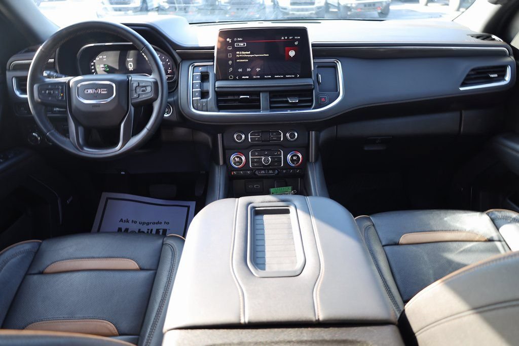 Used 2023 GMC Yukon AT4 w/ AT4 Premium Plus Package AWD/4WD image 20