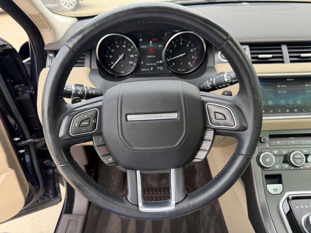 Used 2019 Land Rover Range Rover Evoque SE AWD/4WD image 14