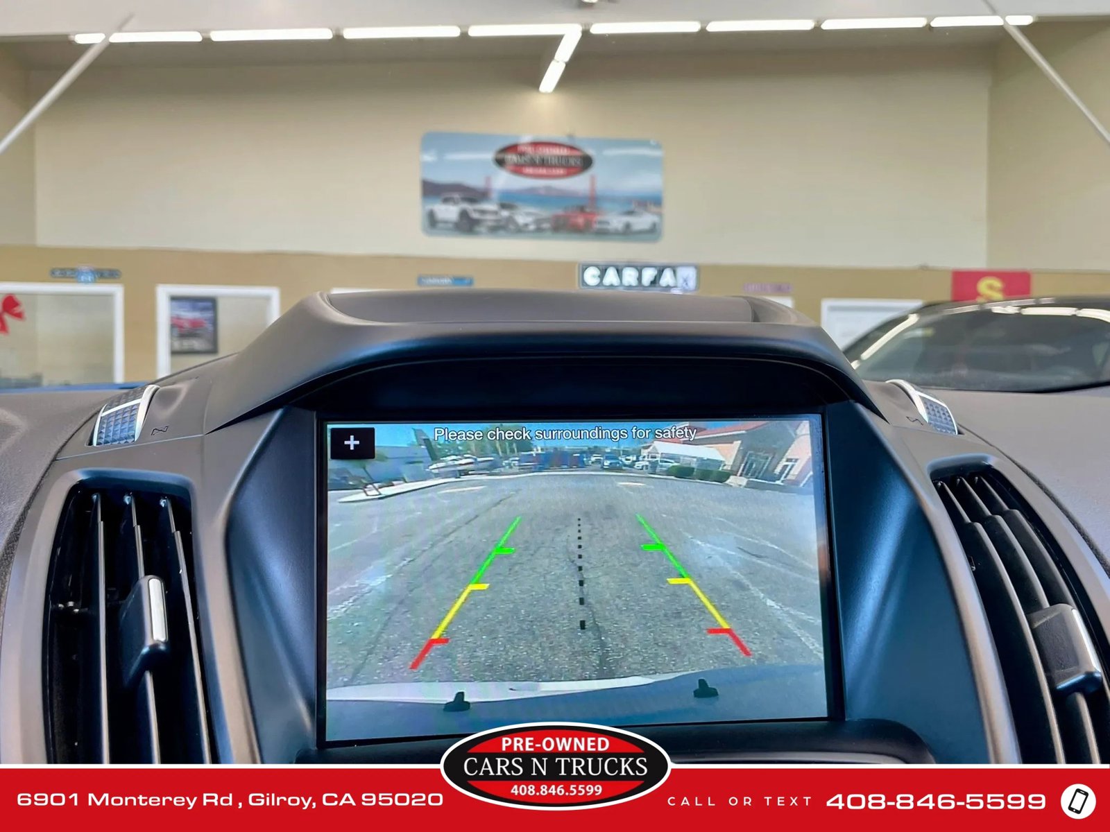Used 2019 Ford Escape SE image 19