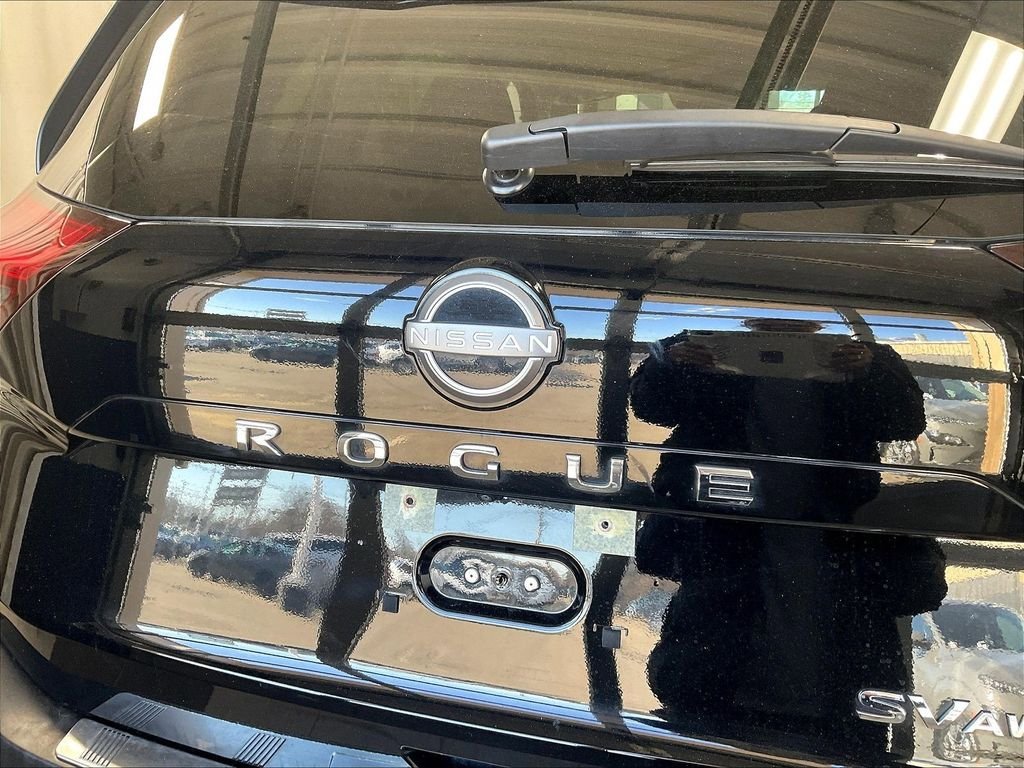 Certified 2023 Nissan Rogue SV AWD/4WD image 28