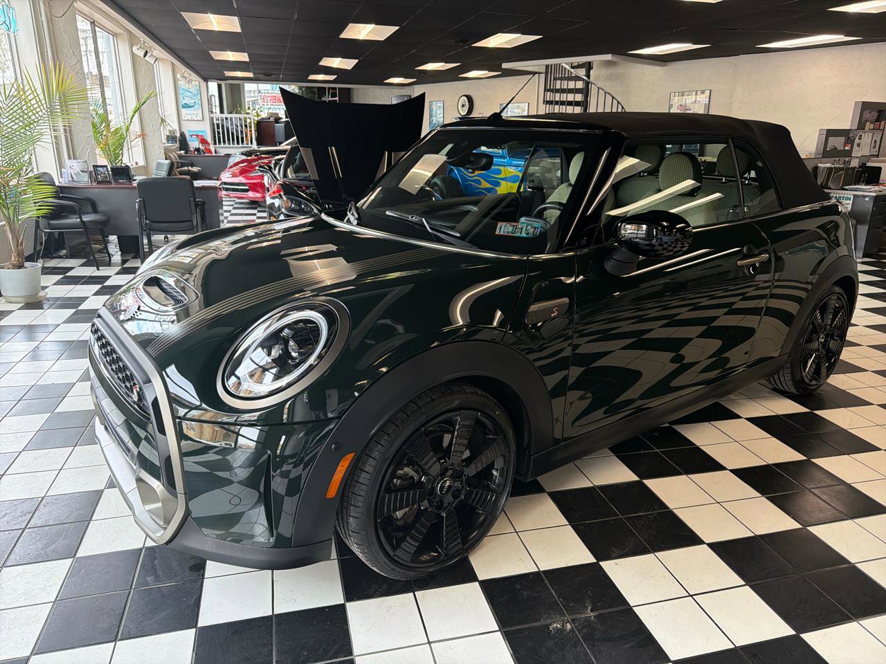 Used 2023 MINI Cooper S w/ MINI Resolute Edition FWD image 7