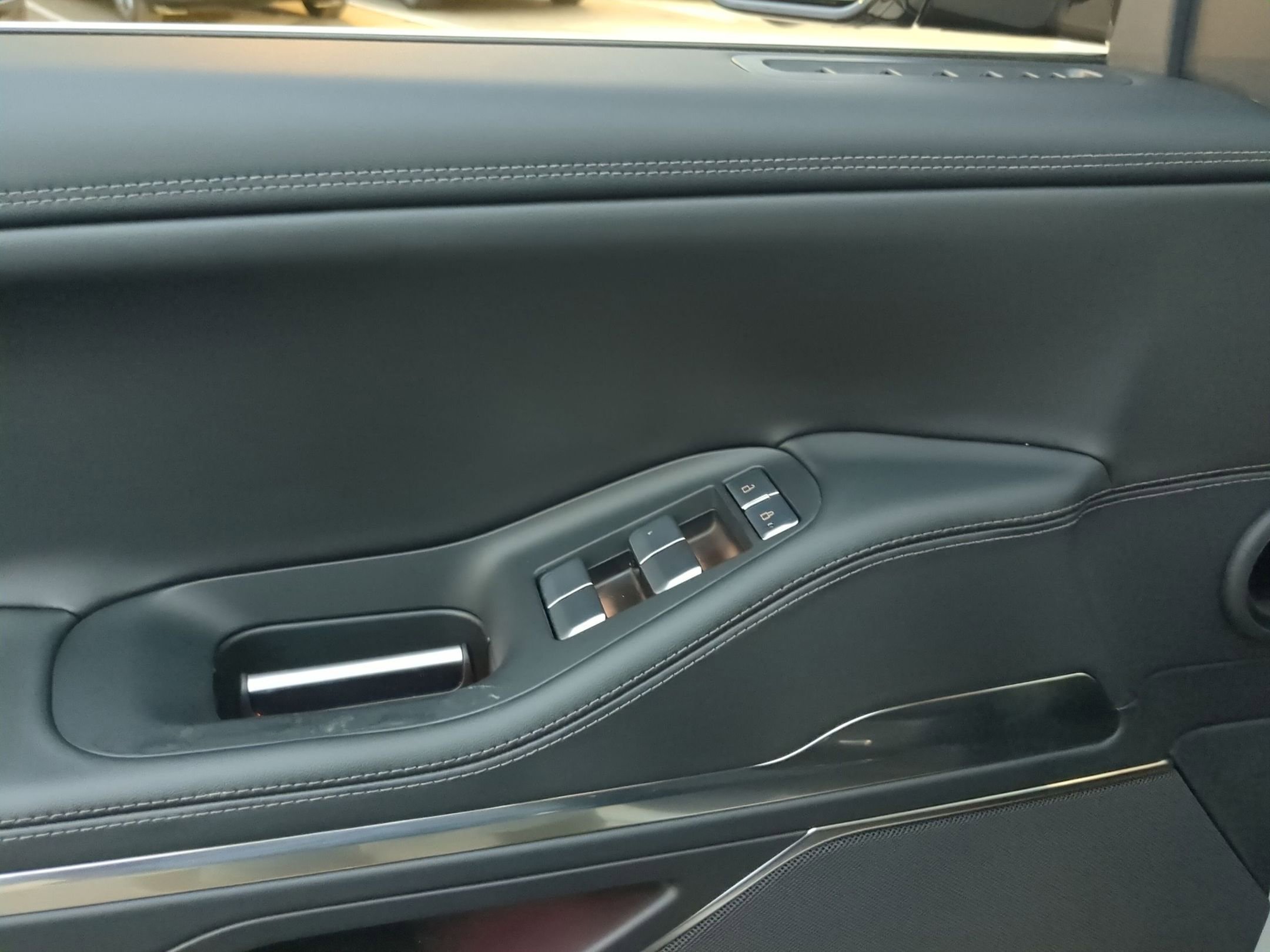 New 2026 Lincoln Navigator L Premier image 12