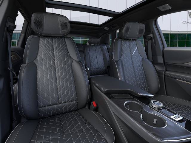 New 2026 Cadillac Lyriq V w/ Exterior Carbon Fiber Package AWD/4WD image 16