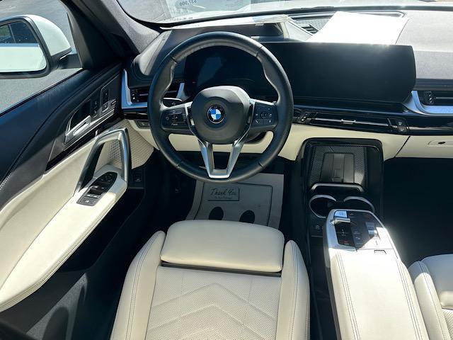 Used 2026 BMW X1 xDrive28i w/ Technology Package AWD/4WD image 24