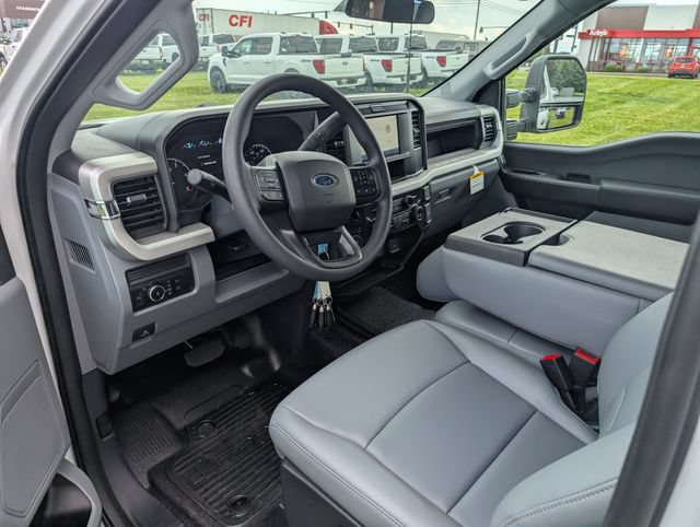 New 2026 Ford F350 XL w/ XL Chrome Package AWD/4WD image 13