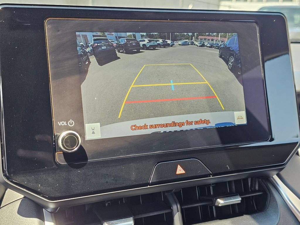 Certified 2023 Toyota Venza LE AWD/4WD image 28