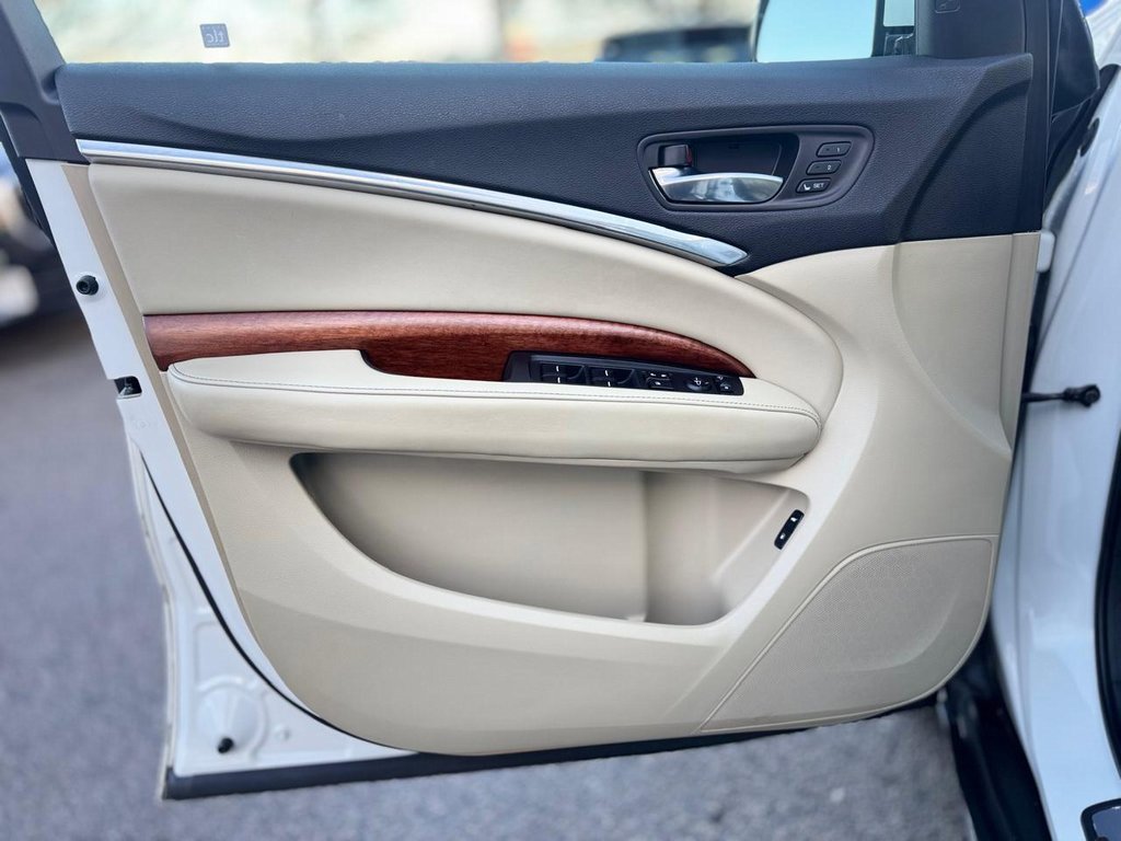 Used 2017 Acura MDX SH-AWD w/ Advance Package image 13