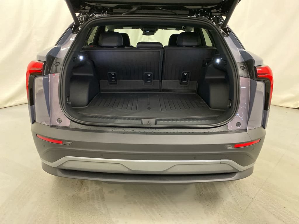 New 2025 Chevrolet Blazer EV LT AWD/4WD image 8