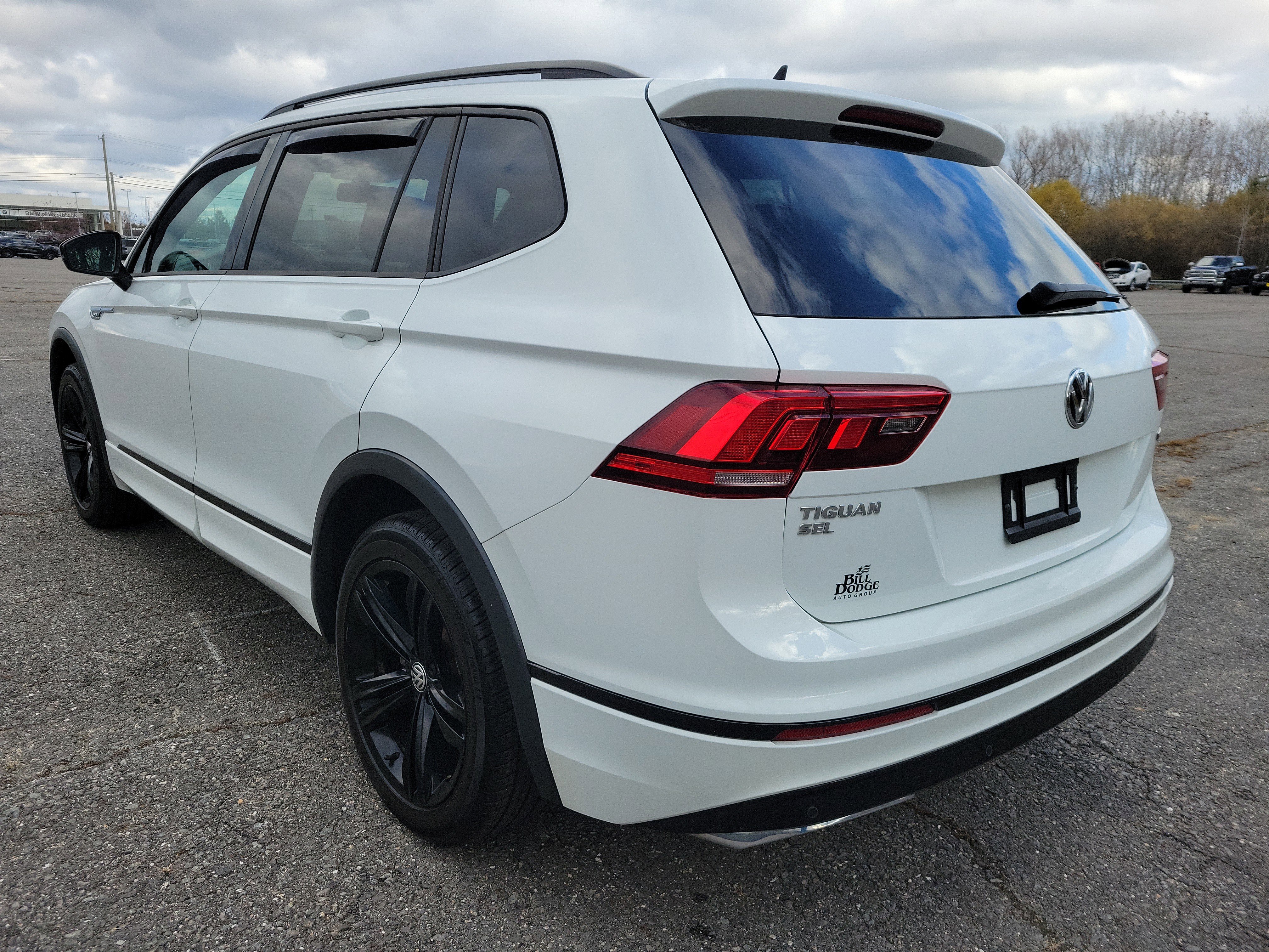 Used 2019 Volkswagen Tiguan SEL Premium R-Line image 7