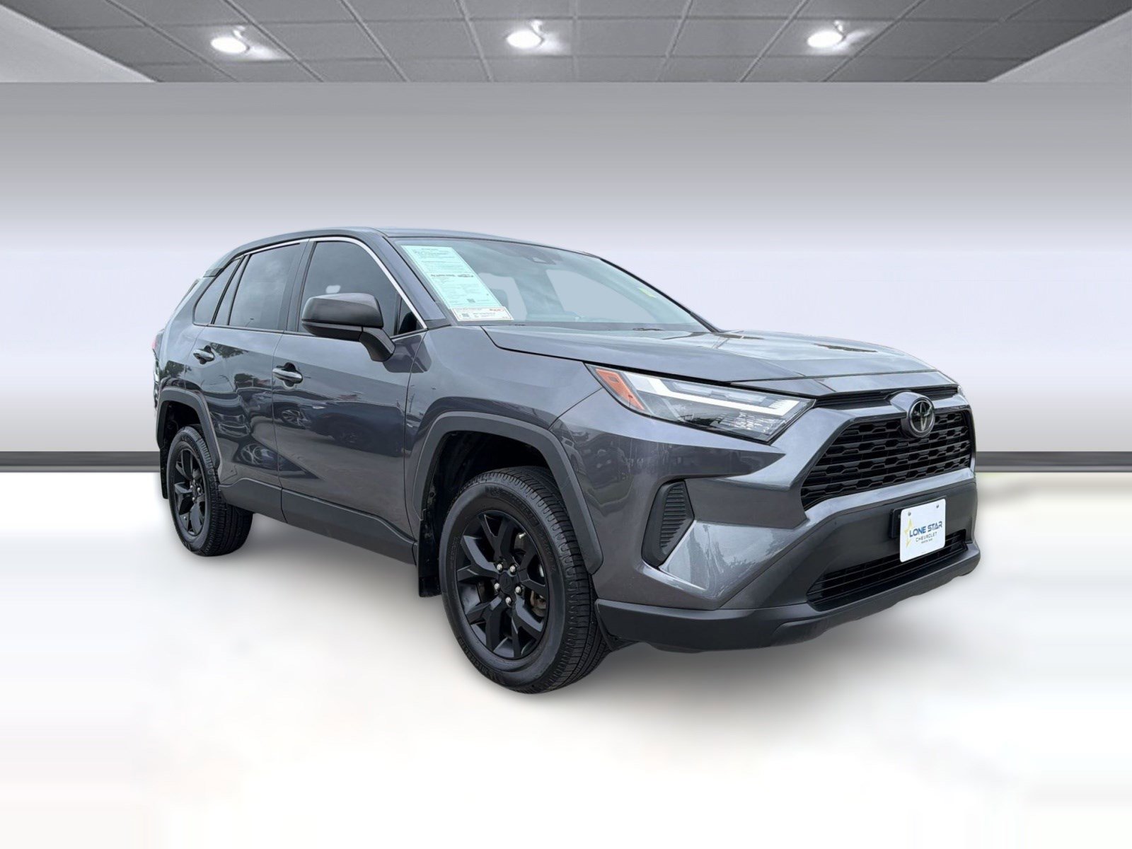 Used 2023 Toyota RAV4 LE FWD image 7