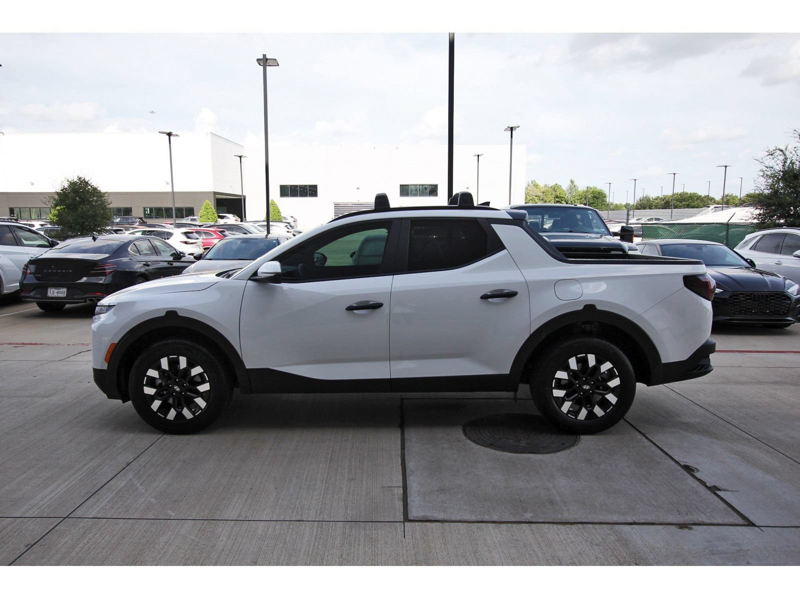 Certified 2026 Hyundai Santa Cruz SEL FWD image 5