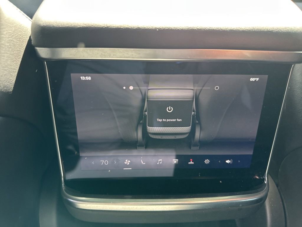 Used 2022 Tesla Model S image 16