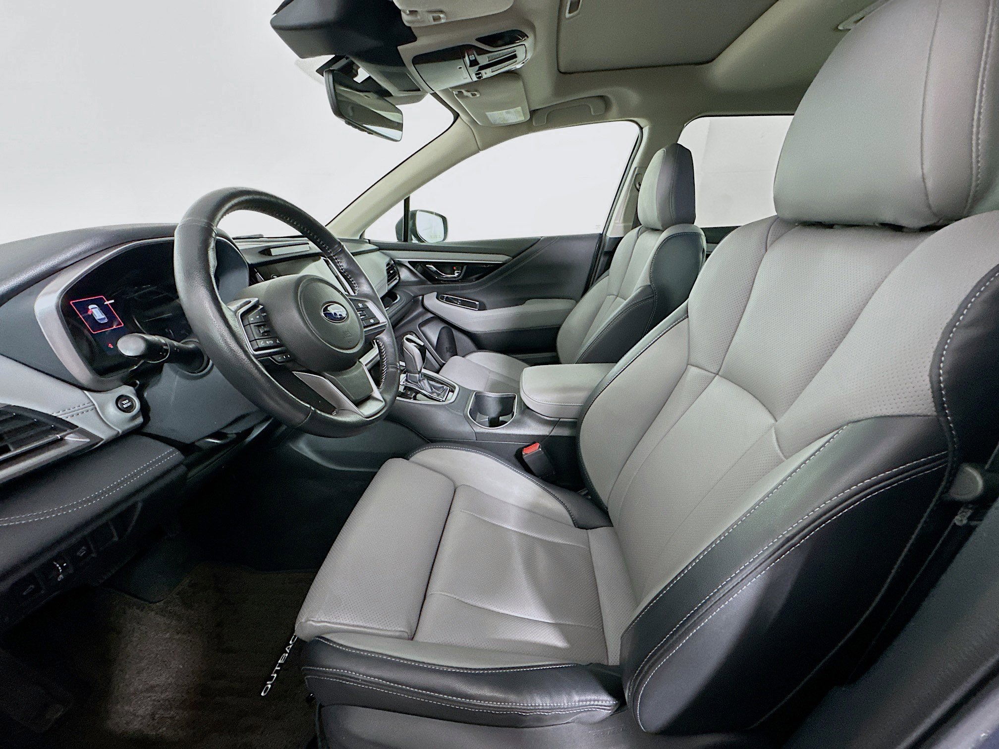 Used 2023 Subaru Outback Limited image 13