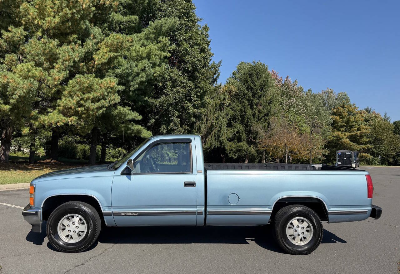 Used 1992 Chevrolet Silverado 1500 2WD Regular Cab image 2