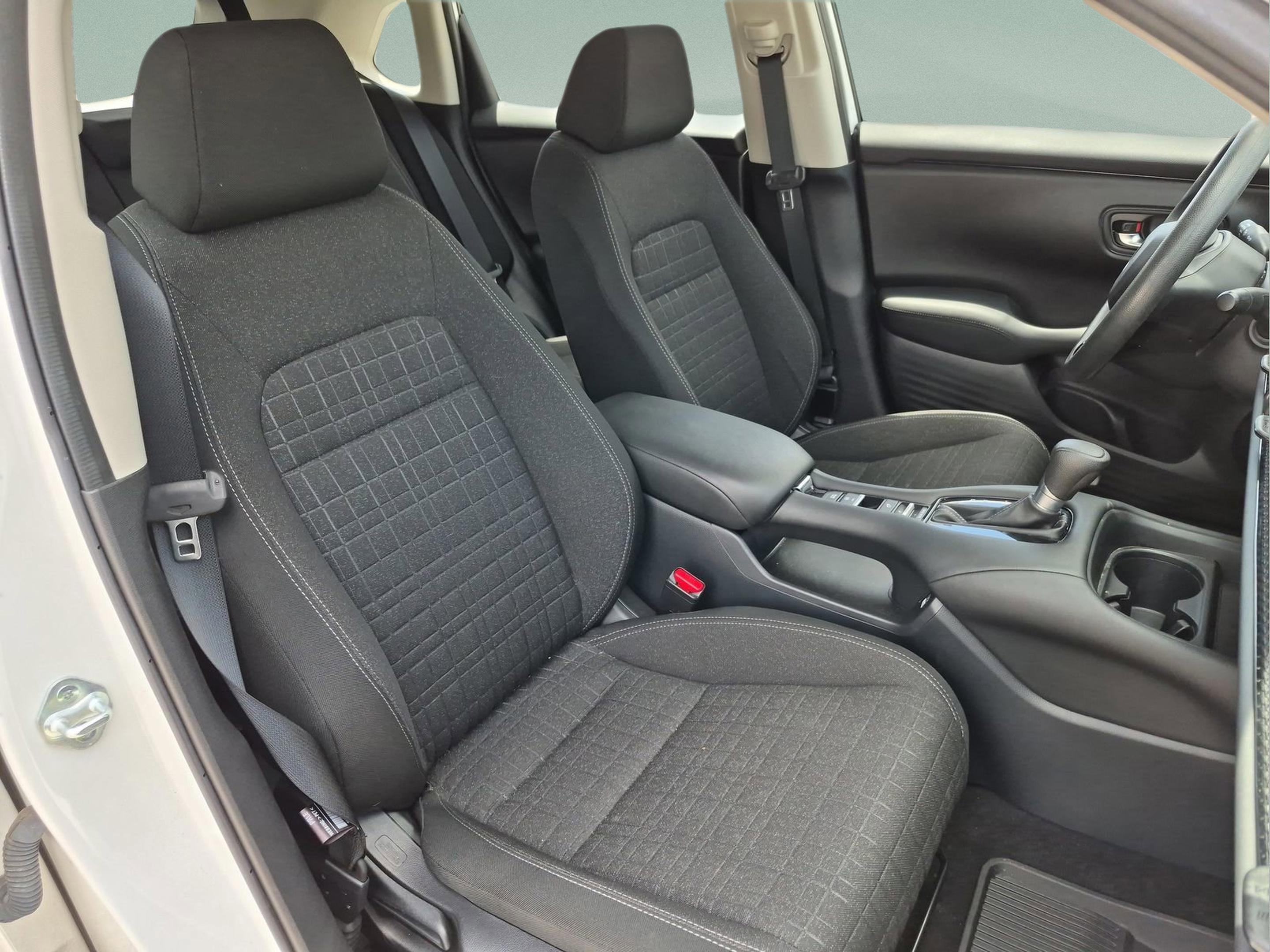 Certified 2023 Honda HR-V LX image 19