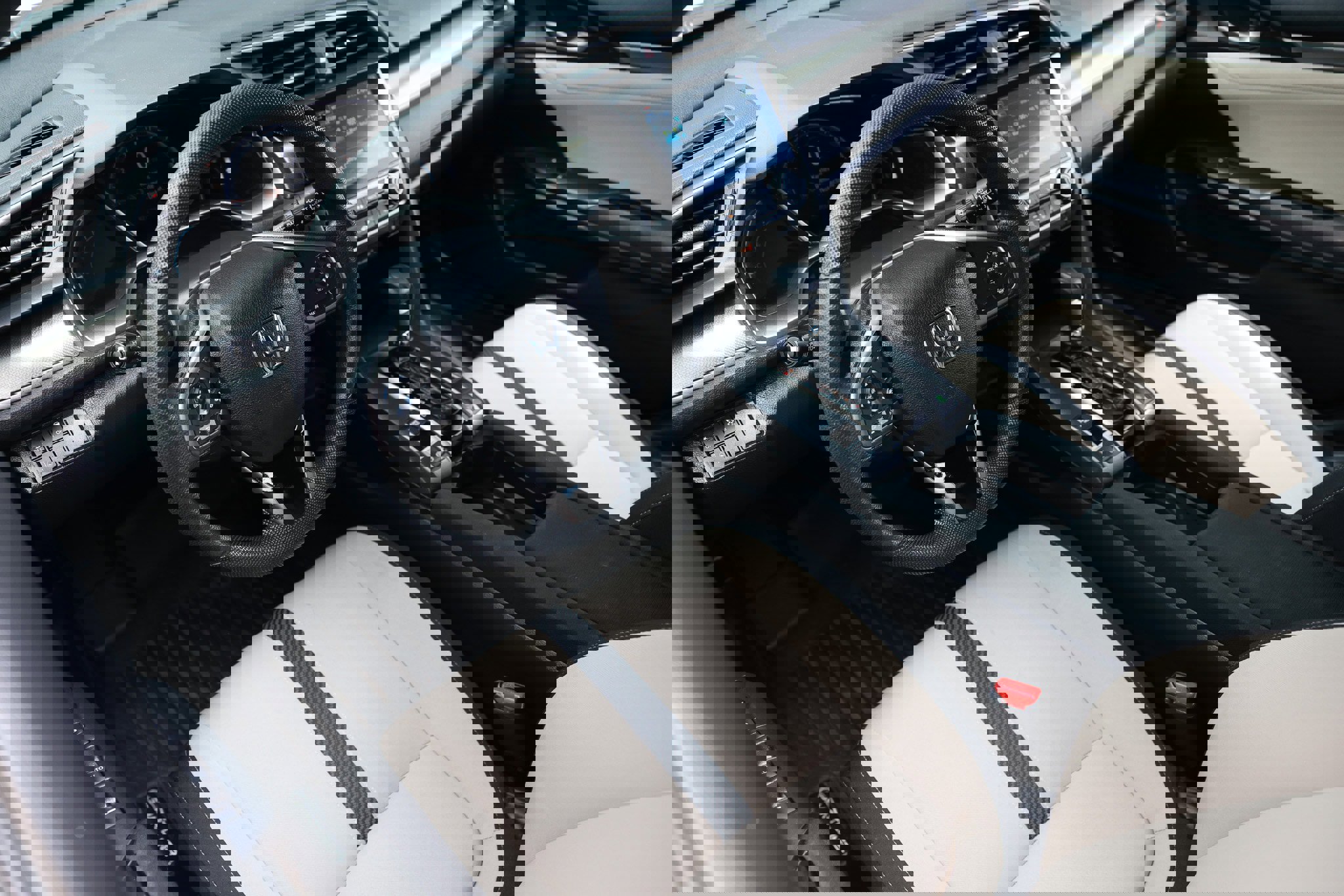 Used 2019 Honda Civic EX image 6