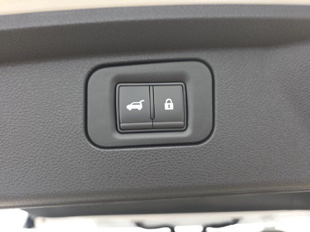 New 2026 Nissan Armada SL w/ Captain's Chari Seat Package AWD/4WD image 16