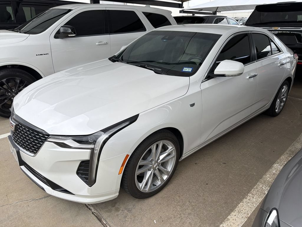 Used 2021 Cadillac CT4 Luxury RWD image 1