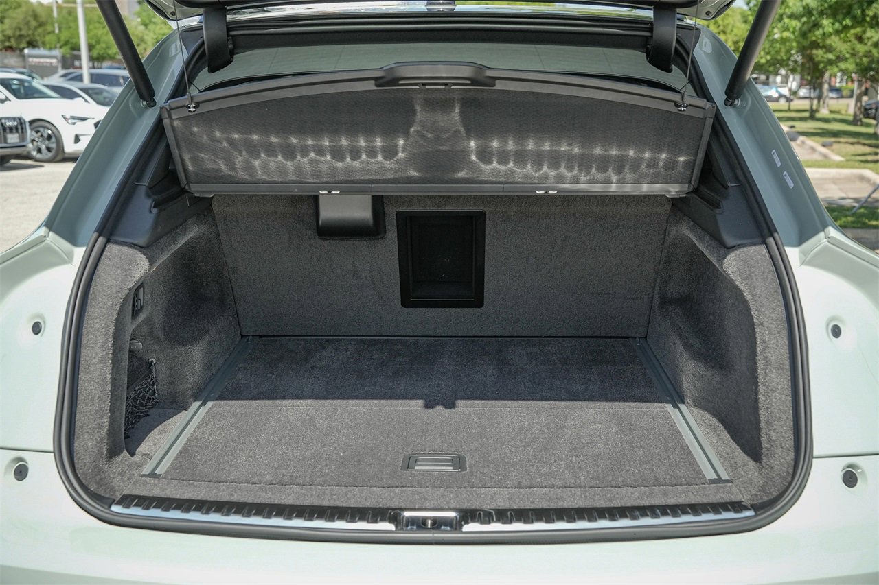 New 2025 Bentley Bentayga Extended Wheelbase image 42