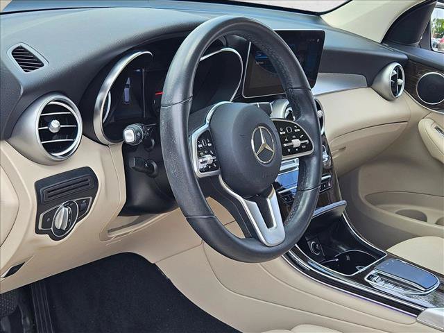 Used 2021 Mercedes-Benz GLC 300 image 9