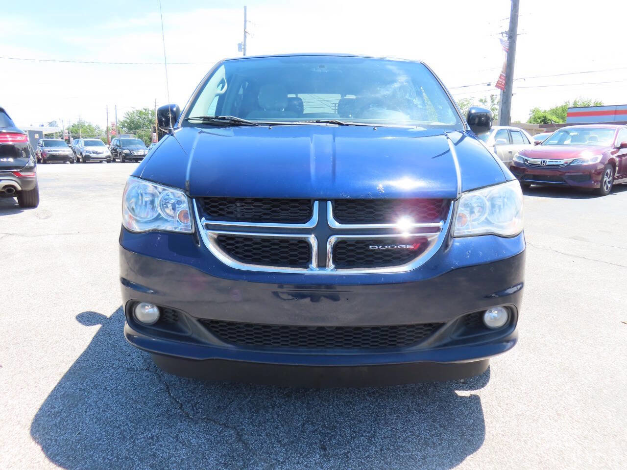Used 2012 Dodge Grand Caravan Crew w/ Crew Value Pkg FWD image 28