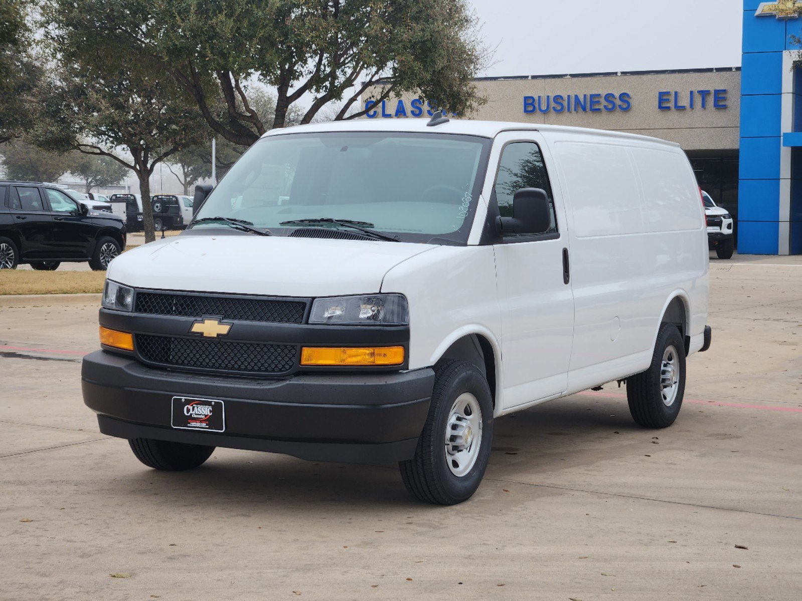 New 2025 Chevrolet Express 2500 w/ Driver Convenience Package image 10