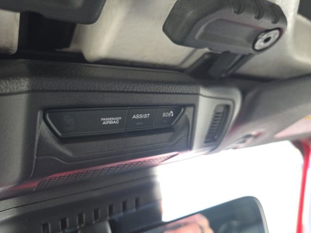 Used 2025 Jeep Wrangler Unlimited Sahara w/ Safety Group AWD/4WD image 35
