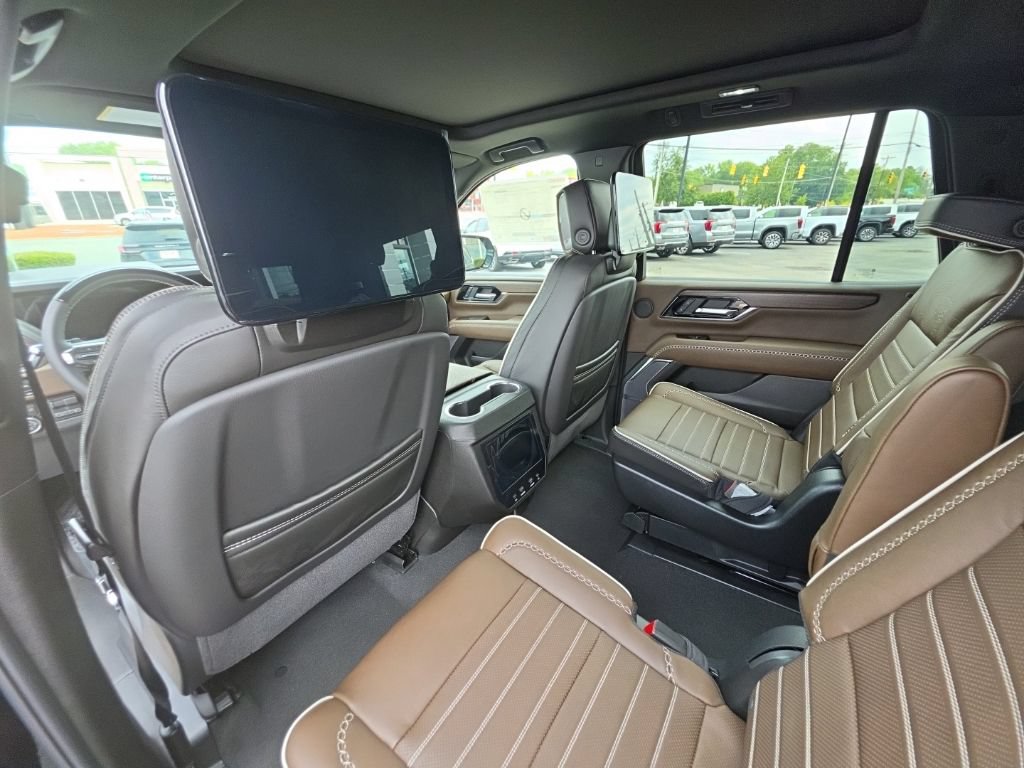 New 2026 GMC Yukon Denali Ultimate AWD/4WD image 20