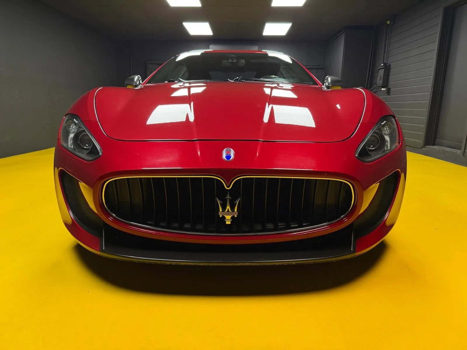 Used 2013 Maserati GranTurismo MC RWD image 2