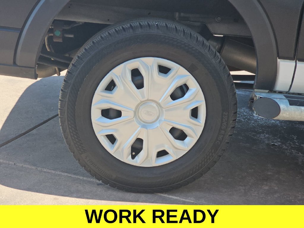 Used 2025 Ford Transit 250 Low Roof w/ Exterior Upgrade Package RWD image 36