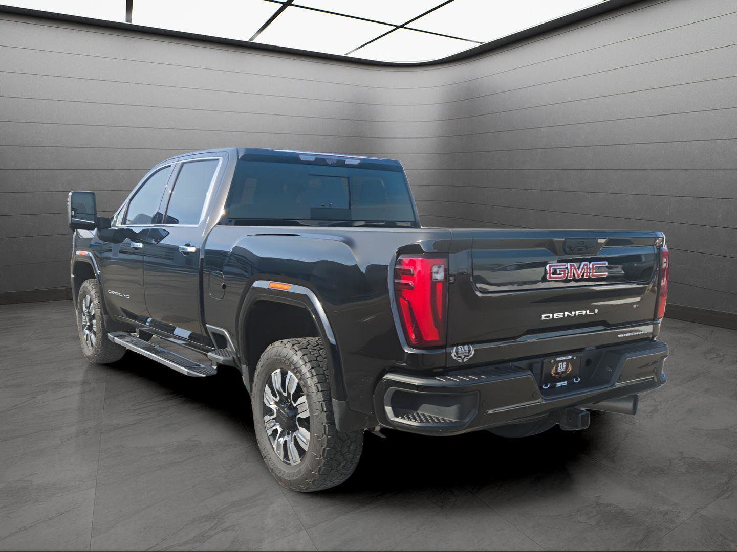 Used 2024 GMC Sierra 2500 Denali w/ Technology Package image 5