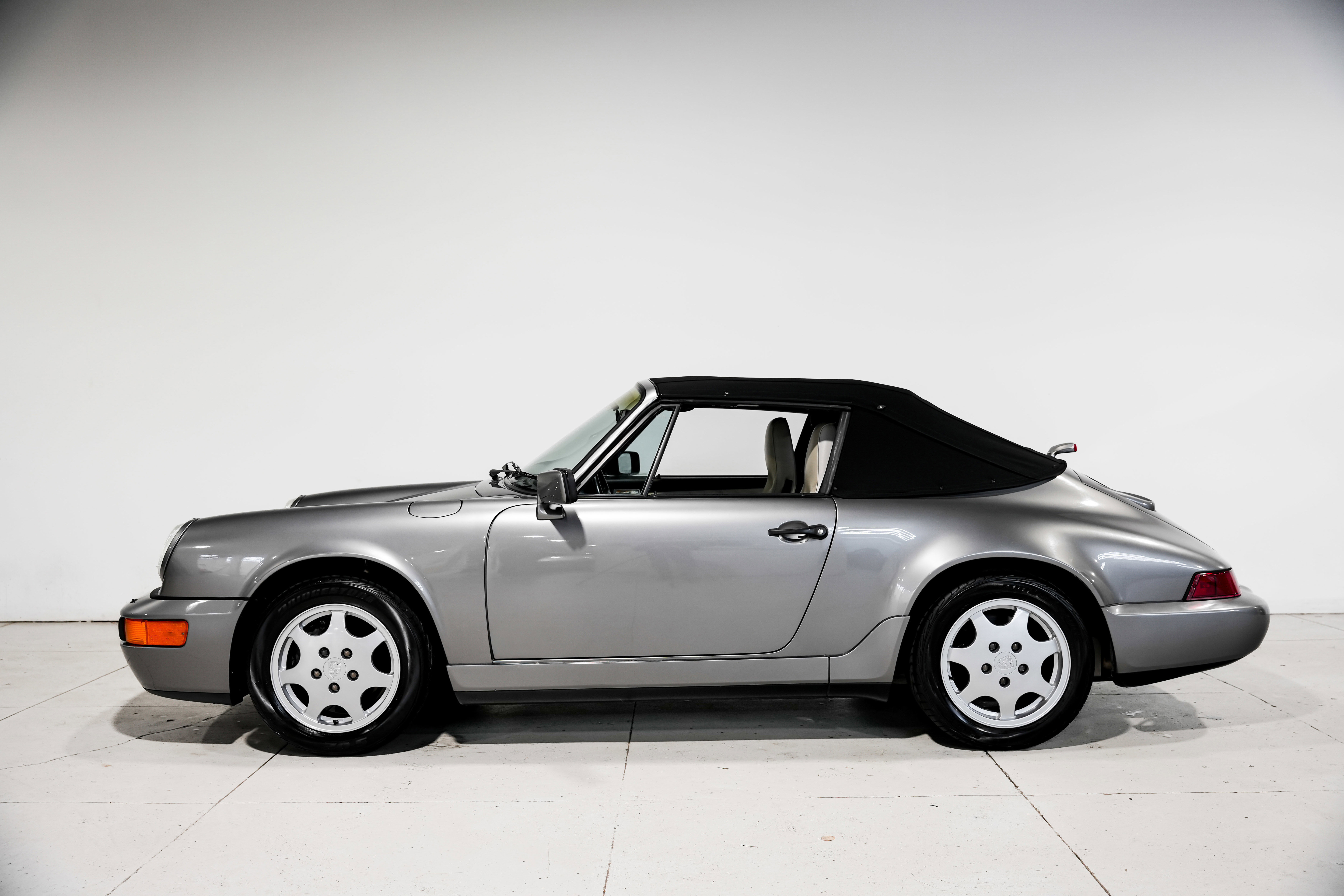 Used 1990 Porsche 911 Carrera image 7
